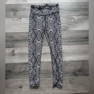 Patterned leggings